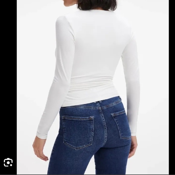 Good American Good Touch Wrap Top - Picture 3 of 6